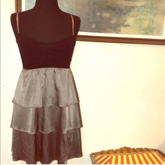 Theory Dresses & Skirts - Theory Adedra Sirenity Tiered Silk Dress Size M